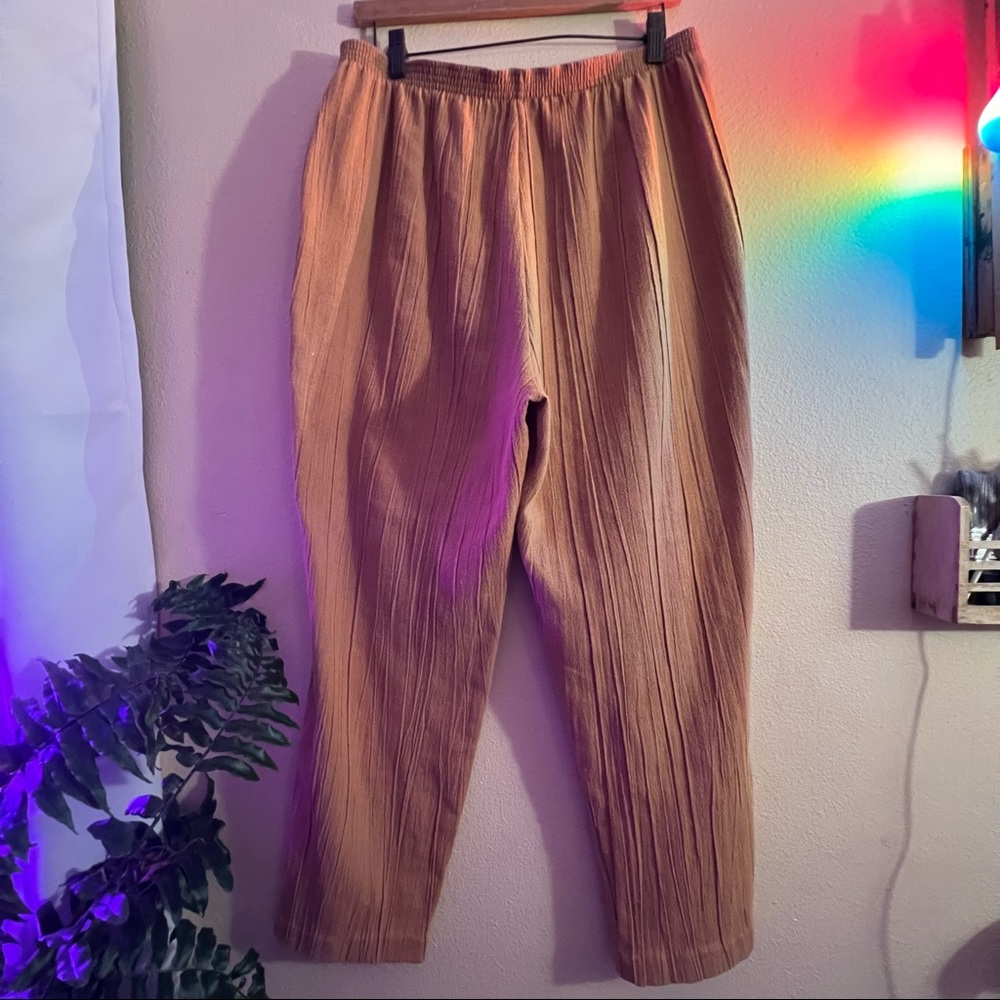 Orange Trousers with Stretch Waist! 🧡